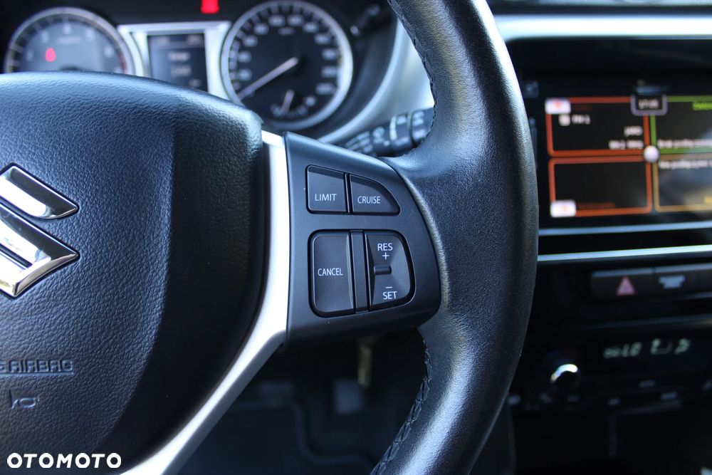 Suzuki Vitara 1.6 Premium 2WD - 28