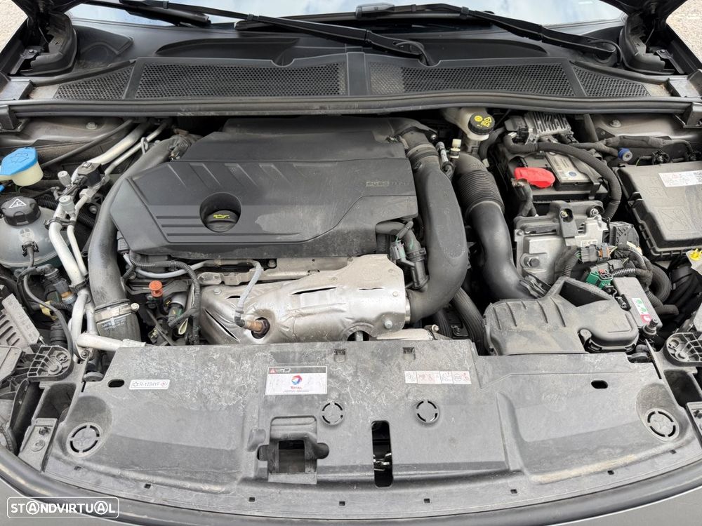 Peugeot 308 SW 1.6 Hybrid Allure e-EAT8 - 42