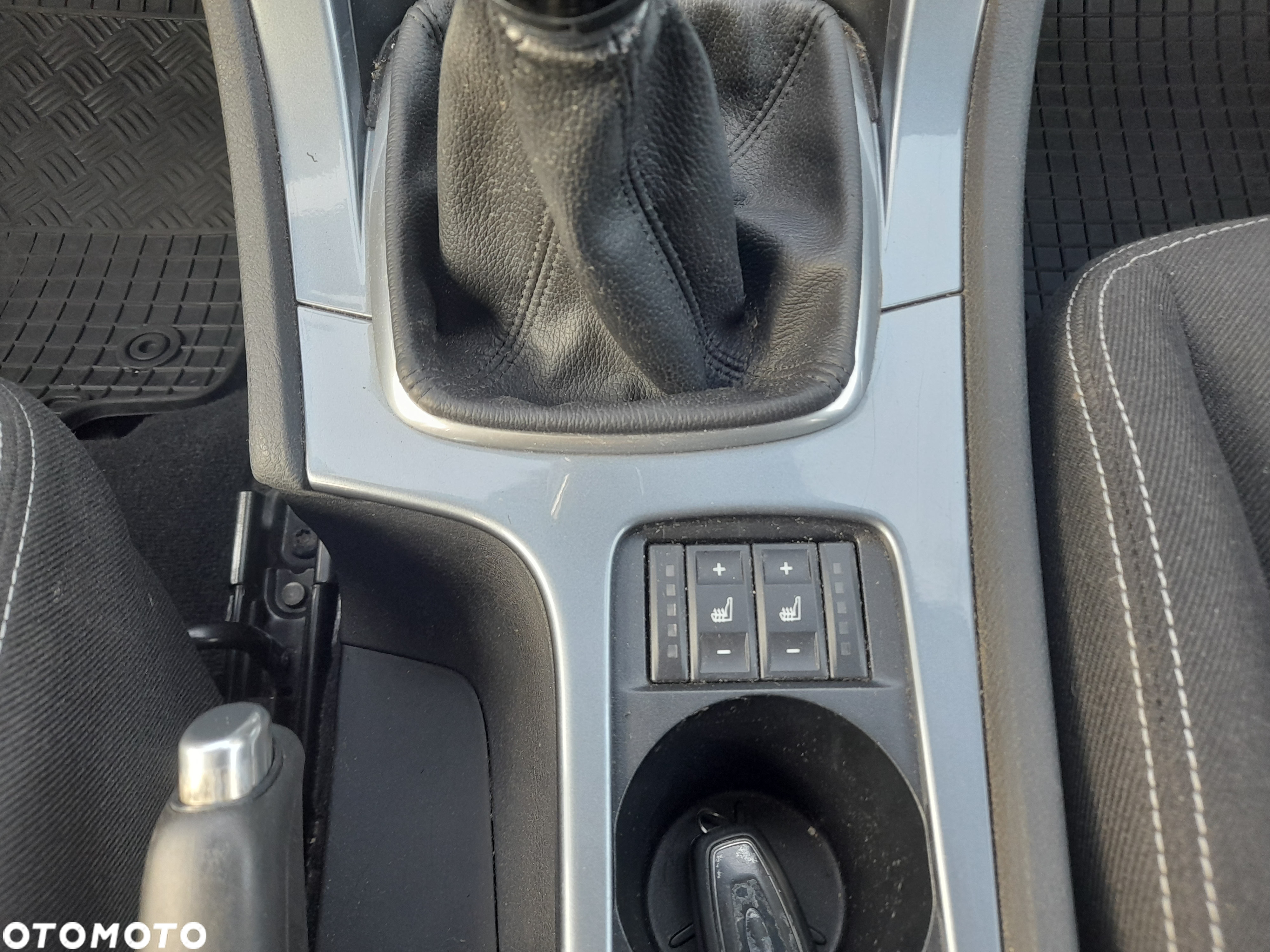 Ford Mondeo 2.0 Titanium - 28