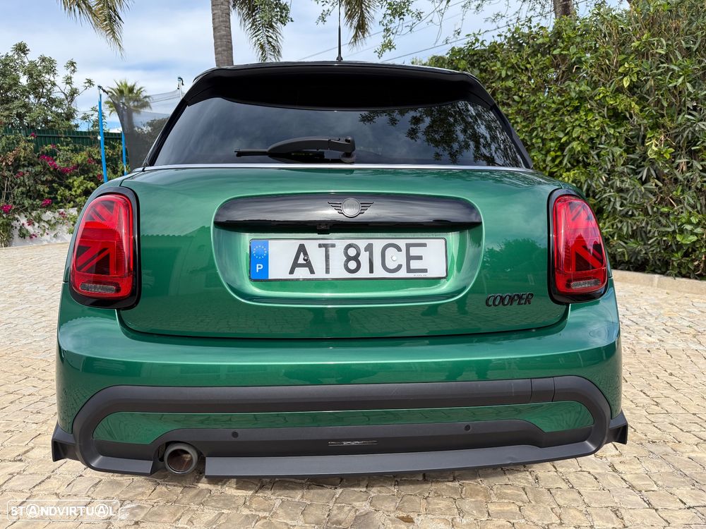 MINI 5 Portas Cooper Auto - 3