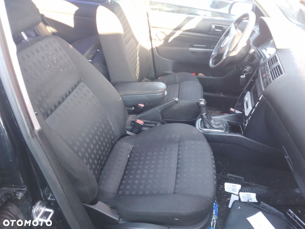 VW BORA   1.9 TDI AUY, AJM   KLAPA BAGAŻNIKA   LO41/L041 - 30