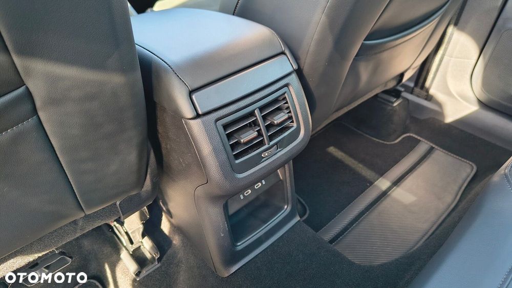 Cupra Ateca 1.5 TSI DSG - 32