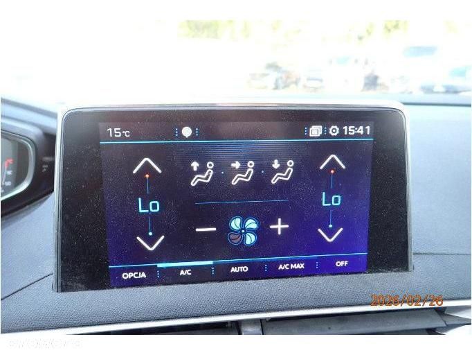 Peugeot 3008 1.6 BlueHDi Allure S&S EAT6 - 39