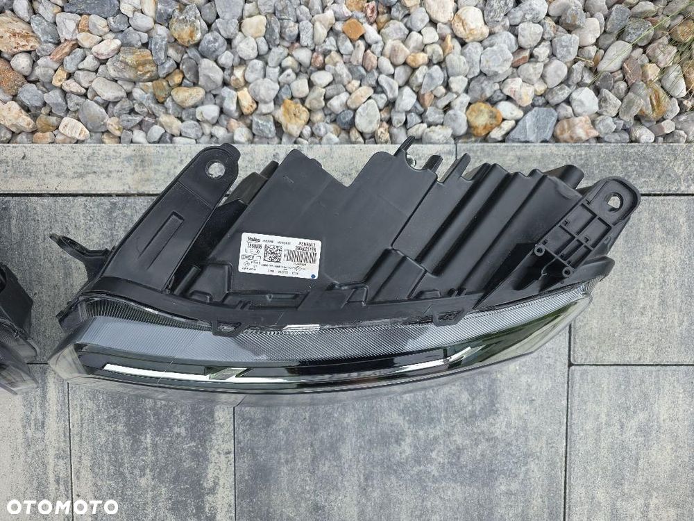 DACIA DUSTER 2 II LIFT Lampy przód Full Led 260602515R 260109550R Chrom - 8