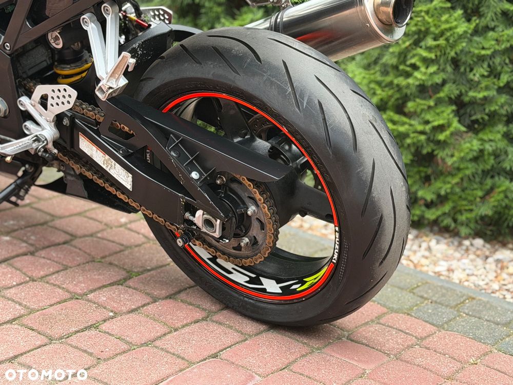 Suzuki GSX-R - 21