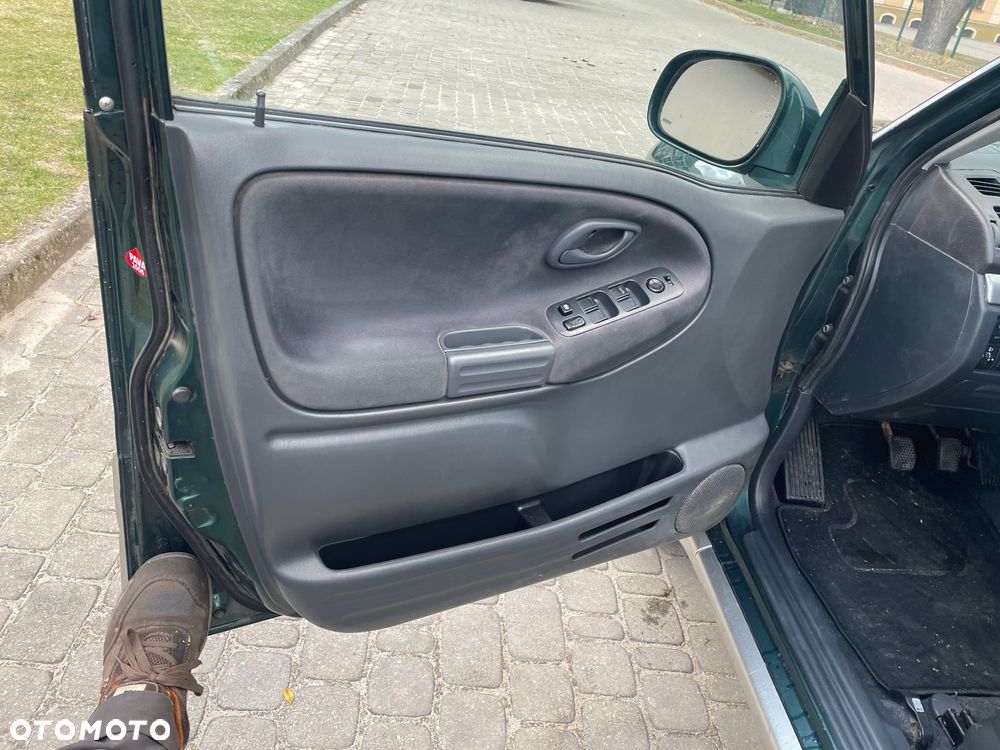 Suzuki Grand Vitara 2.0 Special Edition - 9