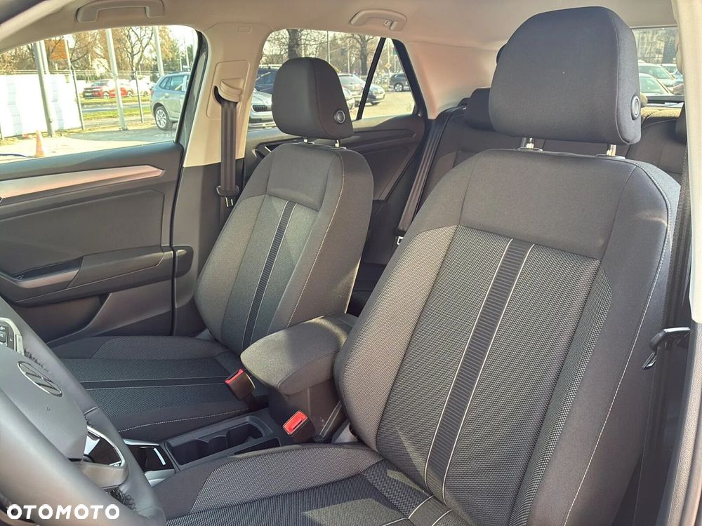 Volkswagen T-Roc - 6