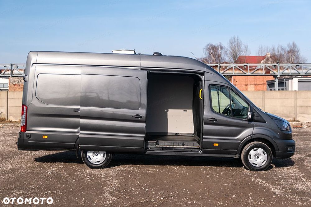 Ford Transit 350 L4H3 RWD Trend 2.0 165KM - 18