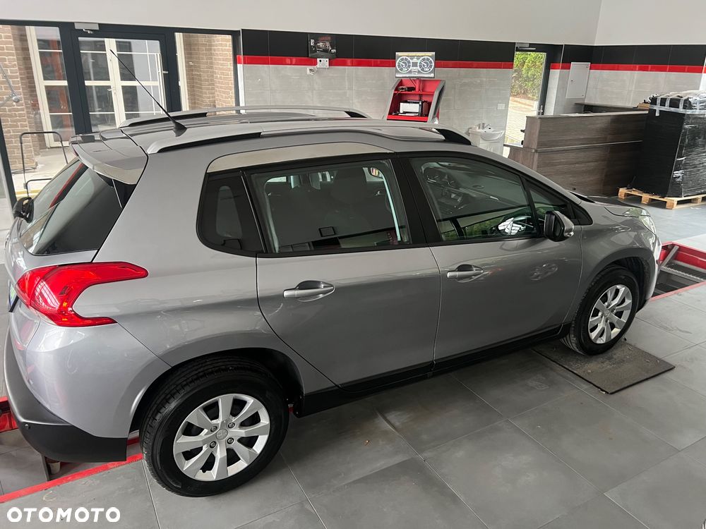 Peugeot 2008 PureTech 82 Allure - 9