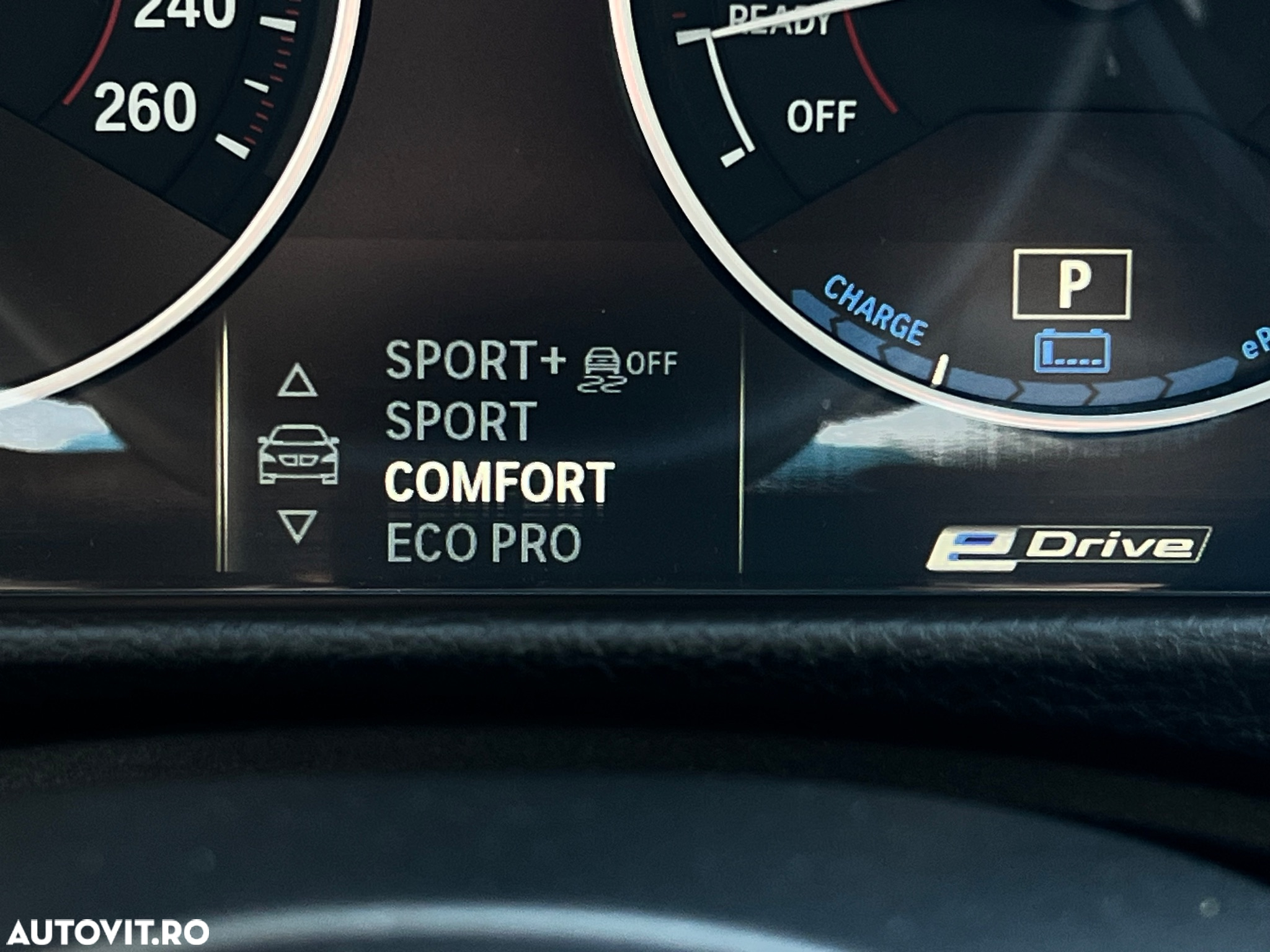 BMW Seria 3 330e AT PHEV - 33