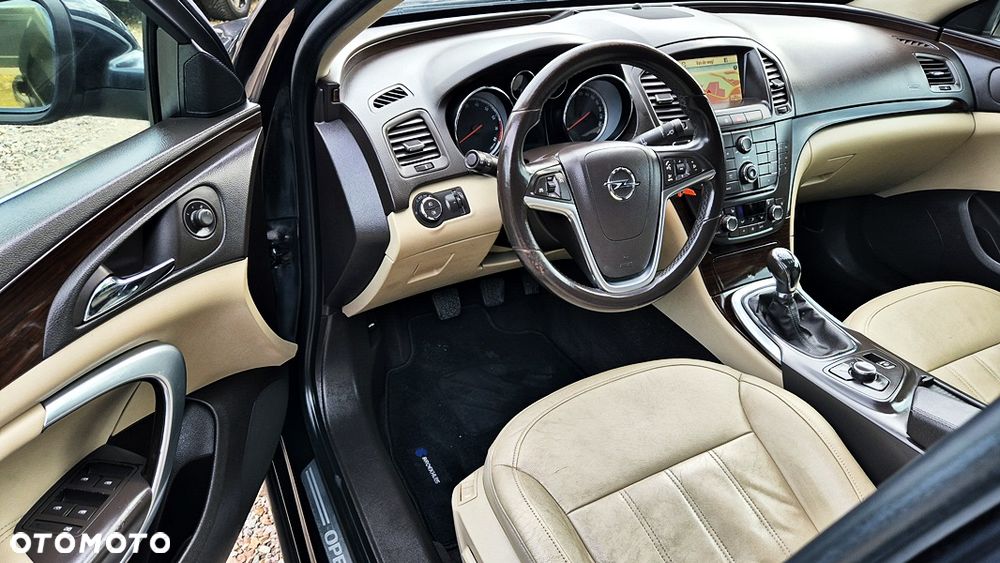 Opel Insignia 1.4 T Cosmo S&S - 31