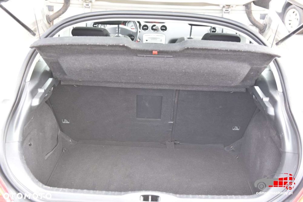 Peugeot 308 - 19