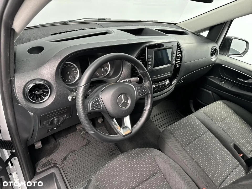 Mercedes-Benz Vito - 14