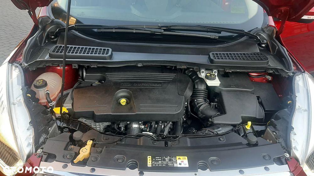 Ford Kuga 2.0 TDCi 4x2 Titanium - 38
