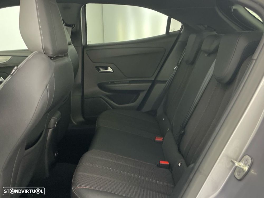 Opel Mokka 1.2 T GS - 12