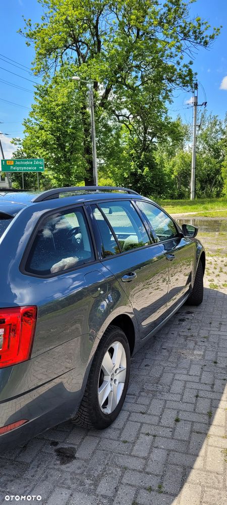 Skoda Octavia 1.4 TSI Ambition - 4