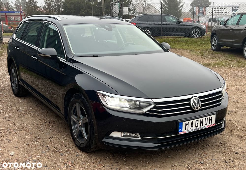 Volkswagen Passat - 2
