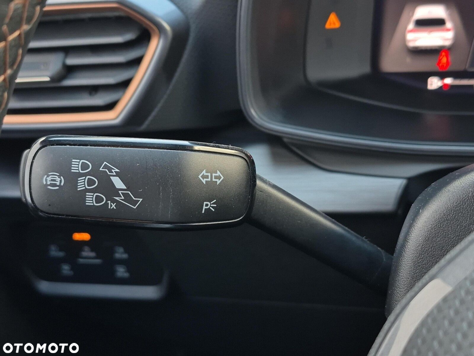 Cupra Leon 2.0 TDI DSG - 25