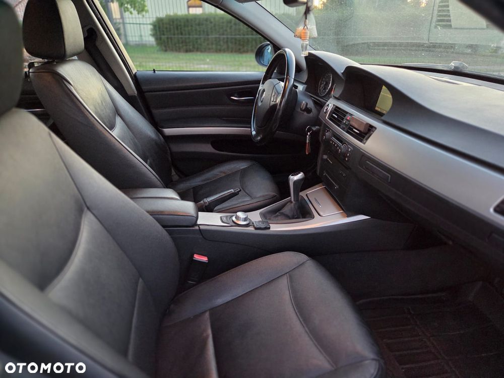BMW Seria 3 - 8
