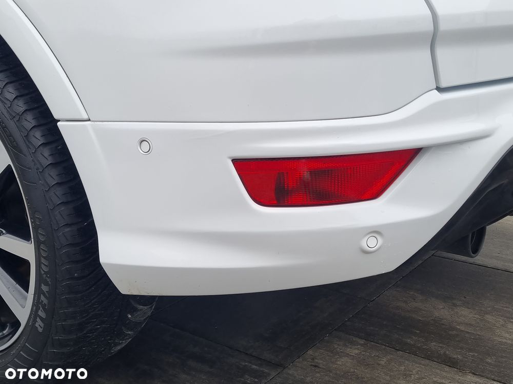 Ford Kuga 2.0 TDCi 4x2 ST-Line - 11