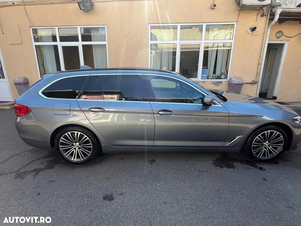 BMW Seria 5 530d xDrive AT - 10