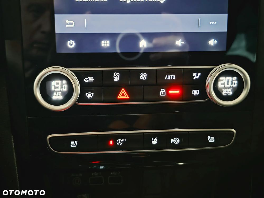Renault Megane 1.3 TCe Intens EDC - 24