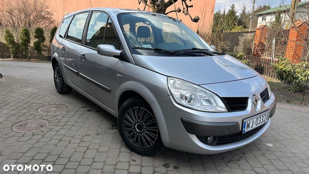 Renault Scenic - 2