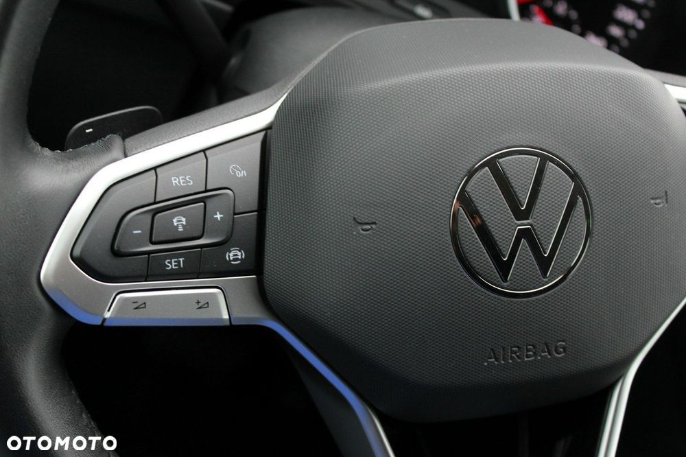 Volkswagen Tiguan - 31