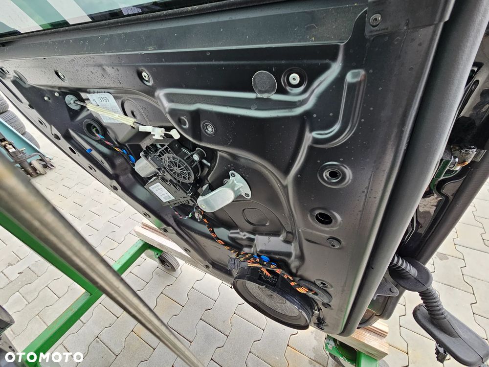 VW TOUAREG 7L 03-09R DRZWI TYL LEWE L041 - 5