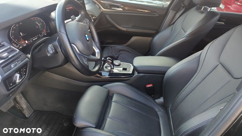 BMW X3 - 33