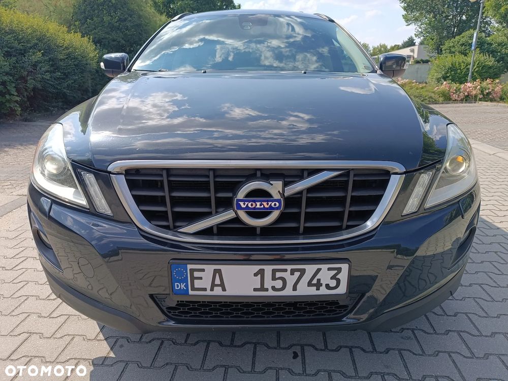 Volvo XC 60 2.4D AWD Momentum - 9
