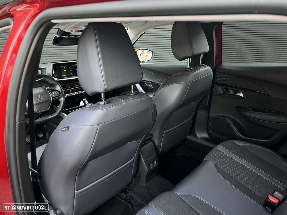 Peugeot 2008 1.5 BlueHDi Allure - 19