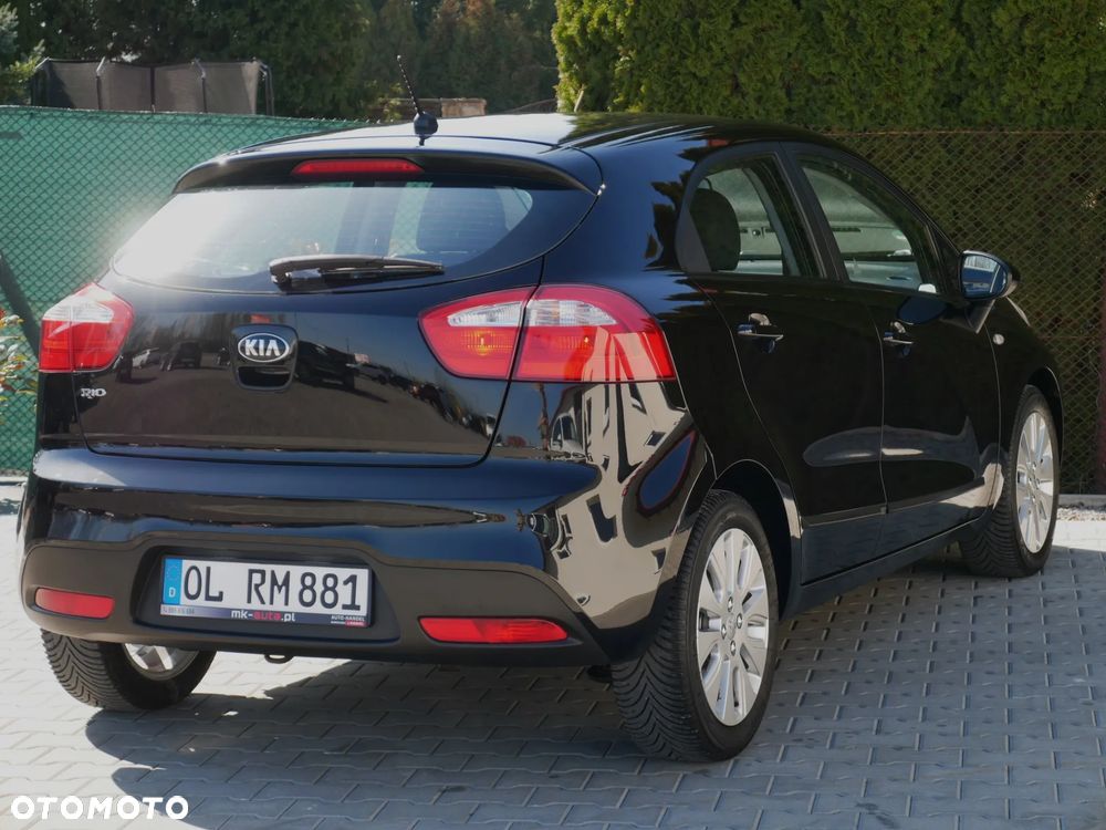 Kia Rio - 9