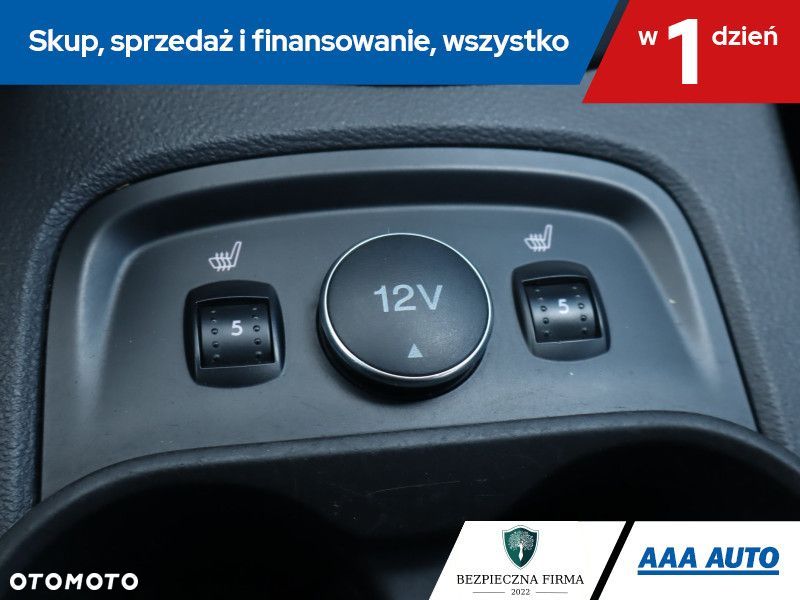 Ford Focus SW - 18