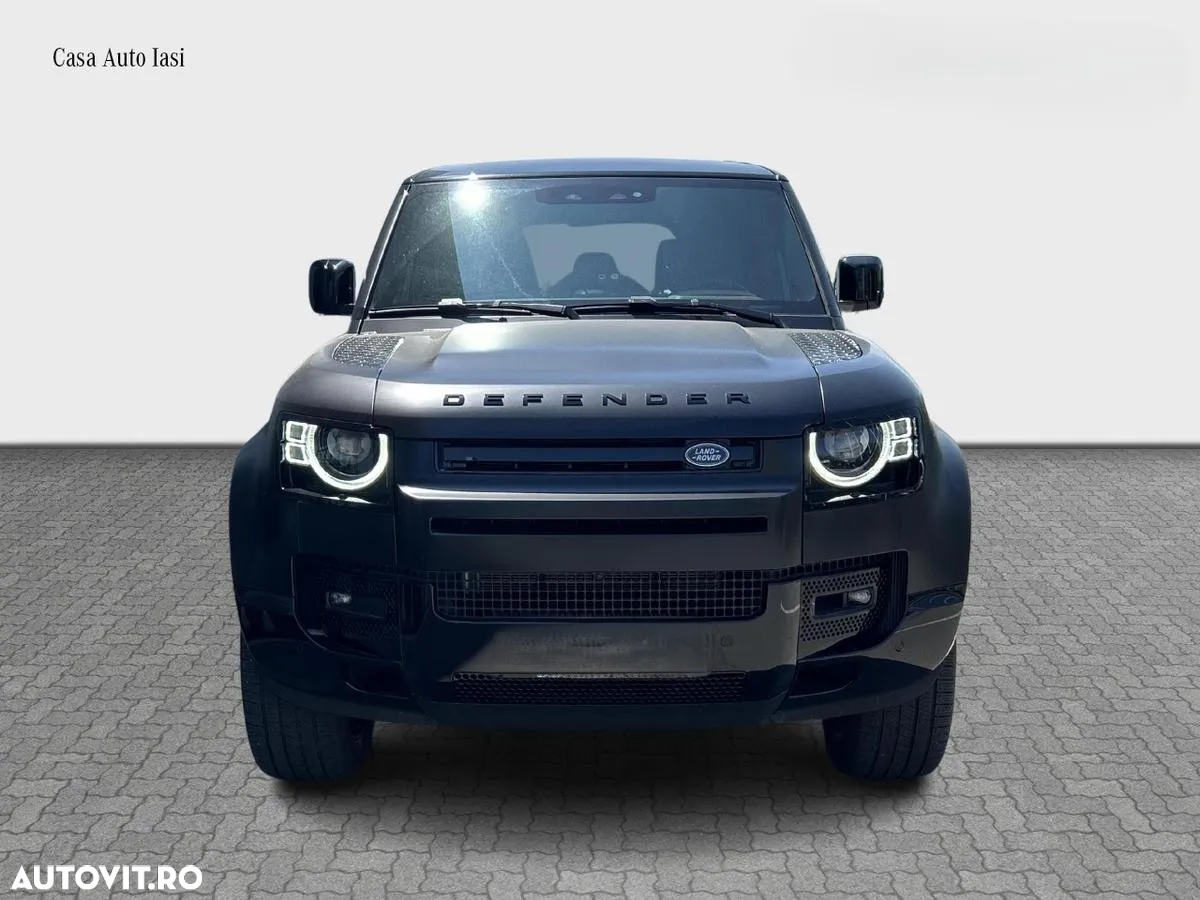 Land Rover Defender - 8
