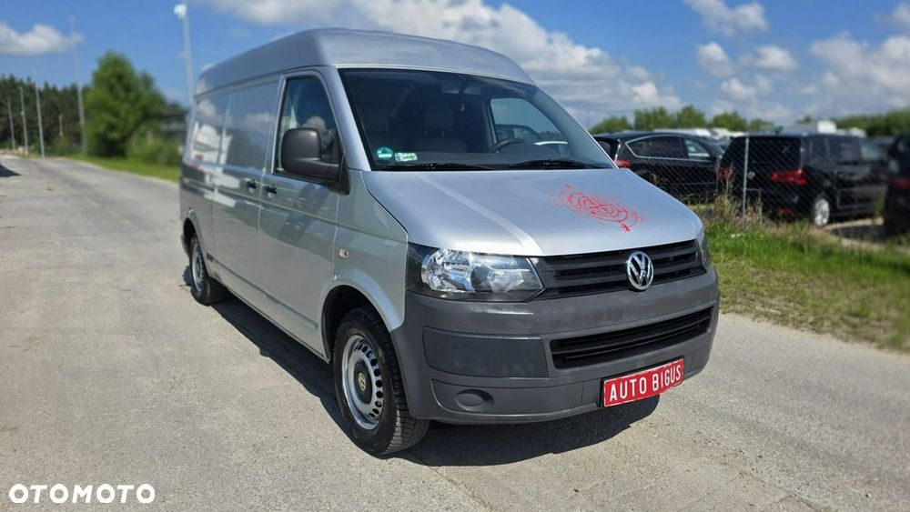 Volkswagen Transporter - 8
