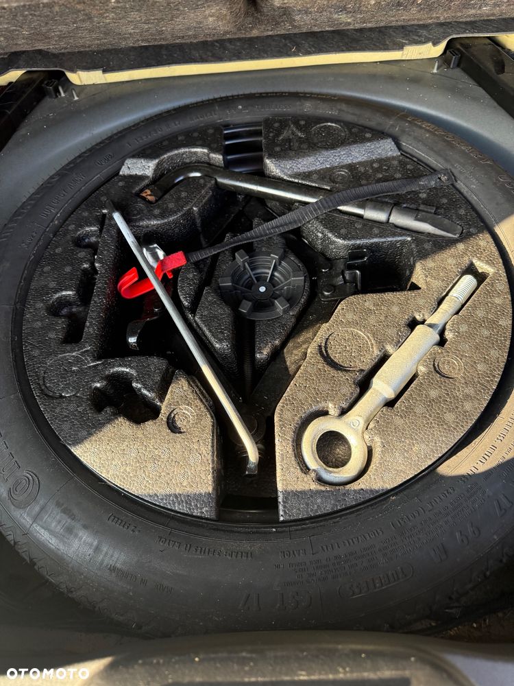 Volvo V70 2.0 Kinetic - 23