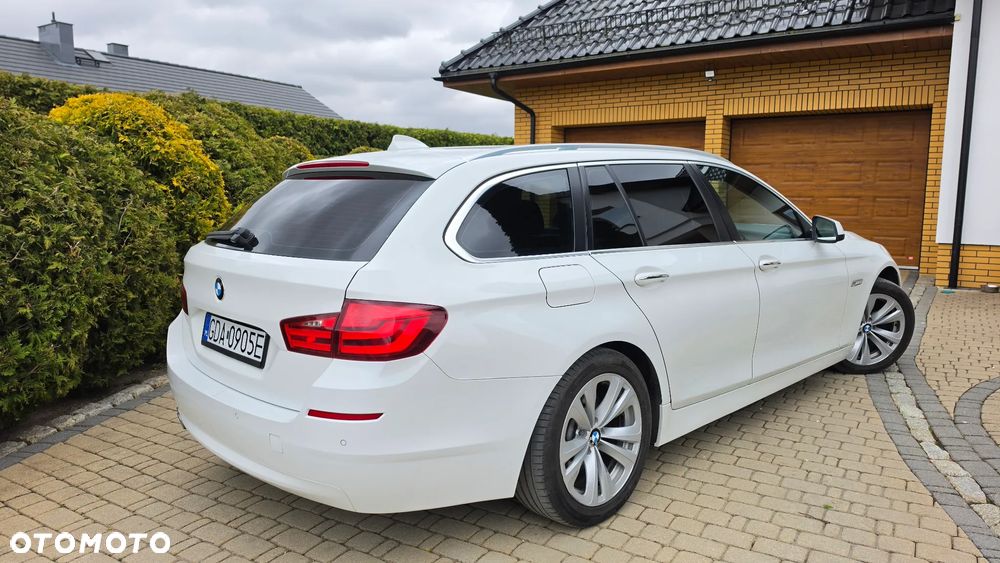 BMW Seria 5 530d xDrive Luxury Line - 4
