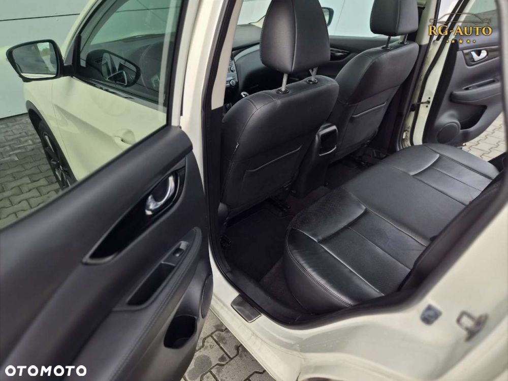 Nissan Qashqai - 32