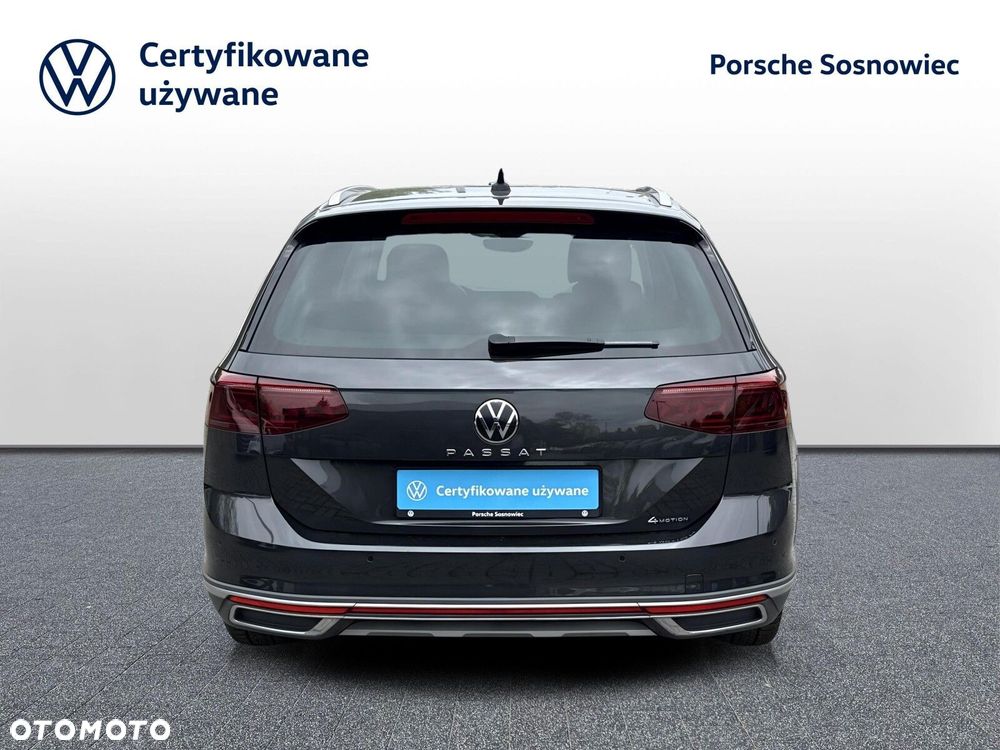 Volkswagen Passat Alltrack 2.0 TSI 4Mot DSG - 5