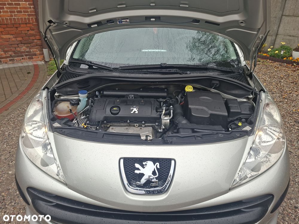 Peugeot 207 1.4 16V Trendy - 7