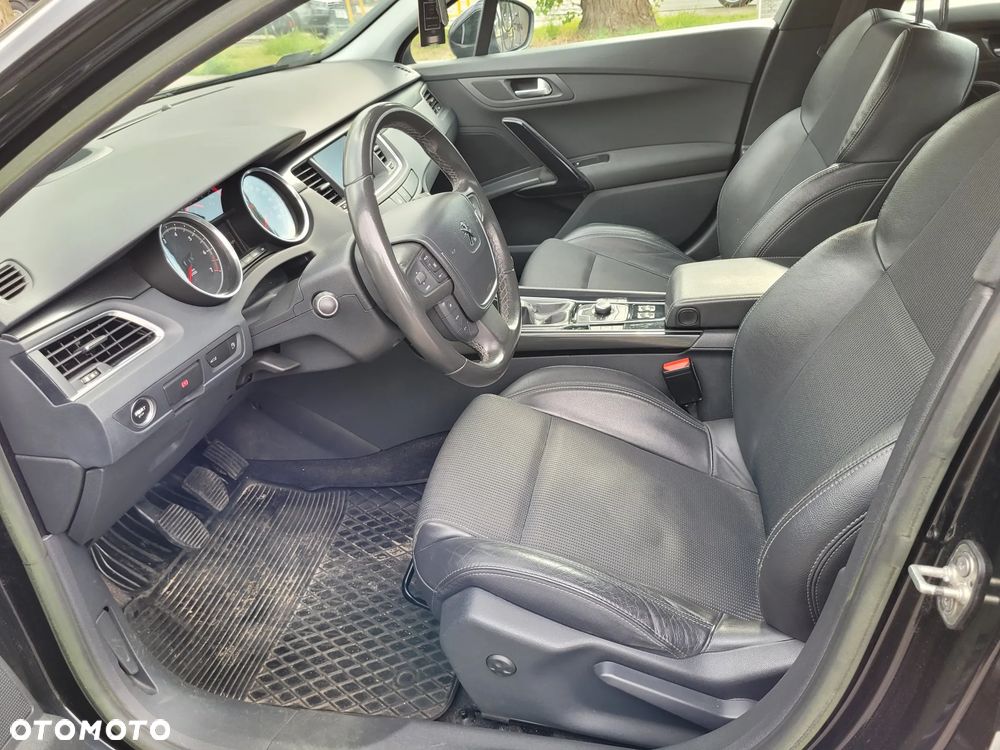 Peugeot 508 1.6 T Allure - 12