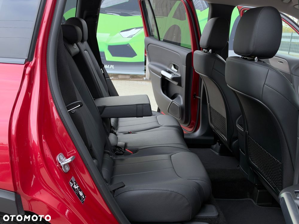 Mercedes-Benz GLB 200 d 4Matic 8G-DCT - 36