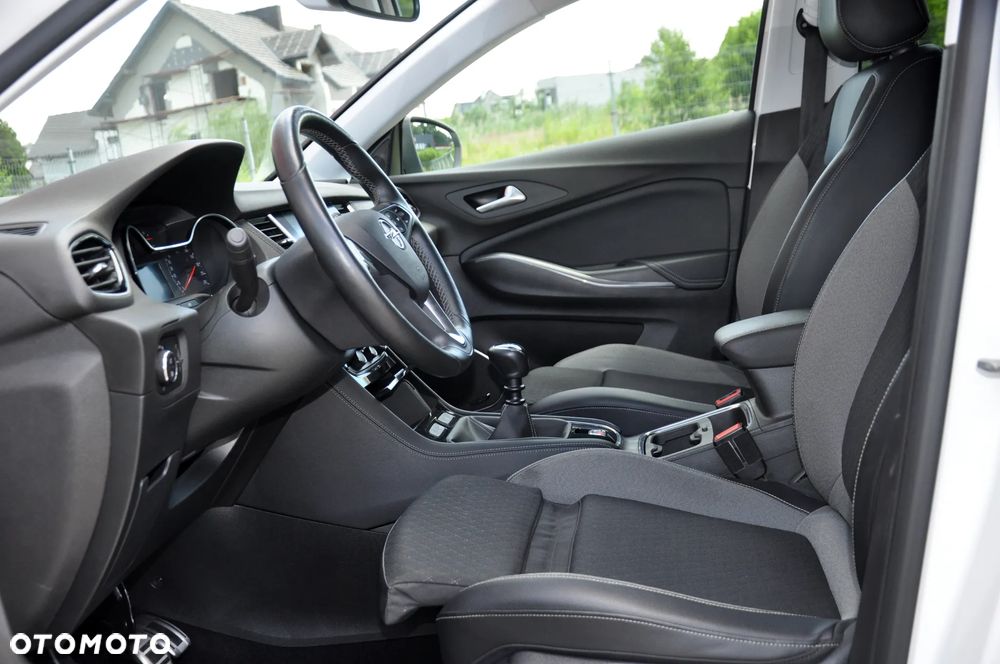 Opel Grandland X 1.2 Start/Stop INNOVATION - 19