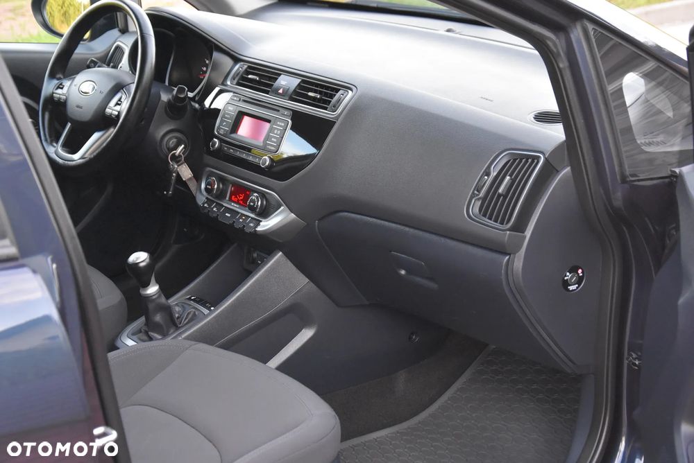 Kia Rio 1.2 ISG Dream-Team Edition - 24