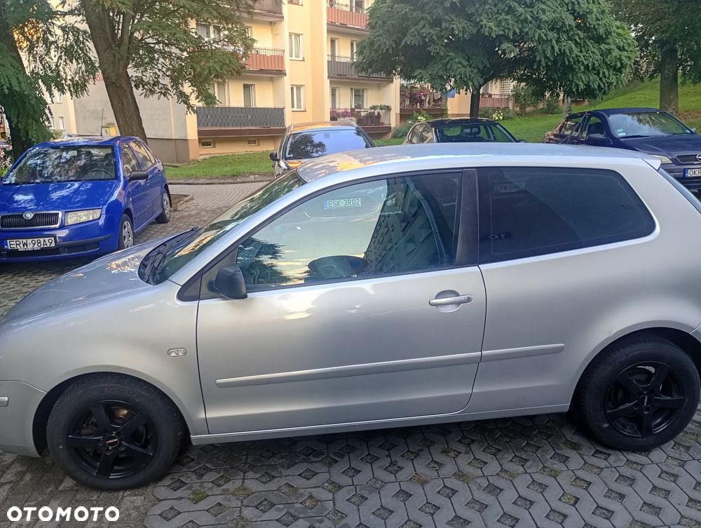 Volkswagen Polo 1.2 12V Comfortline - 1