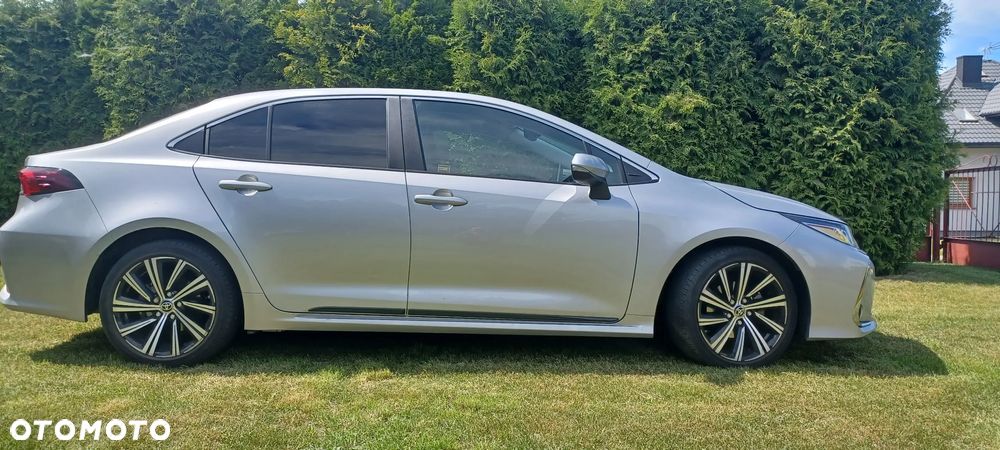 Toyota Corolla - 5
