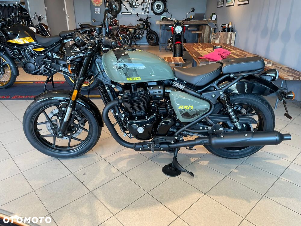 Royal Enfield Shotgun - 2
