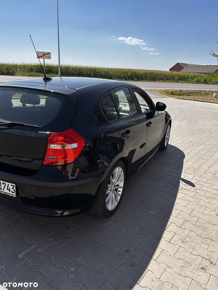 BMW Seria 1 - 2