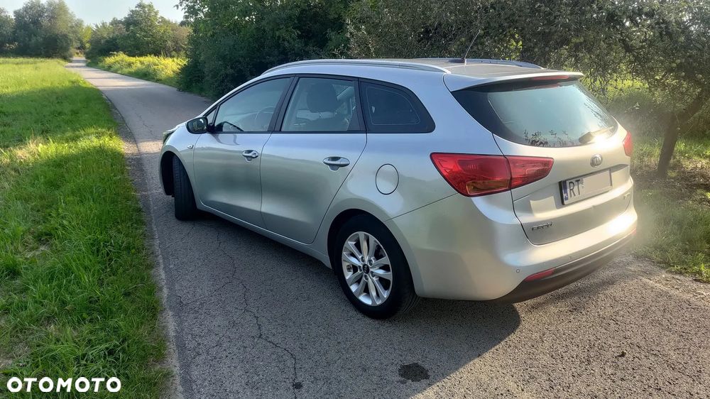 Kia Ceed SW 1.0 T-GDI 120 OPF Vision - 5